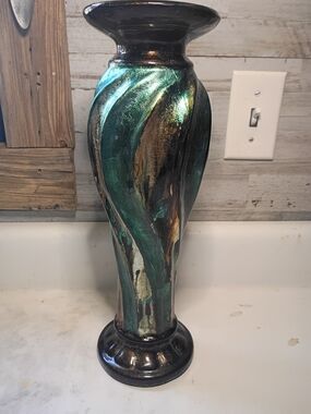 Twisted Candle Holder Bronze Green Color Infused Glazed Ceramic